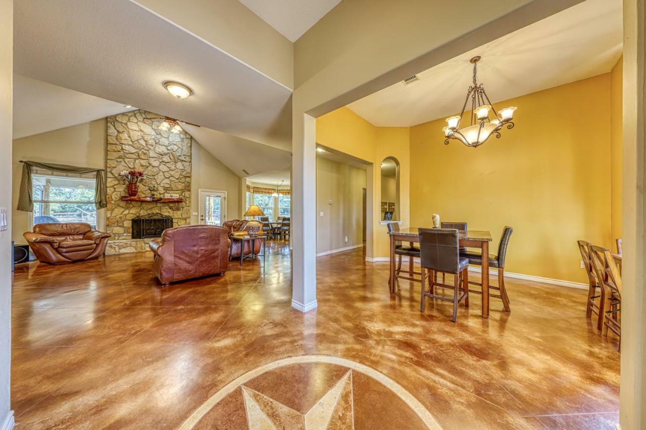 River Mountain Retreat Wimberley Εξωτερικό φωτογραφία