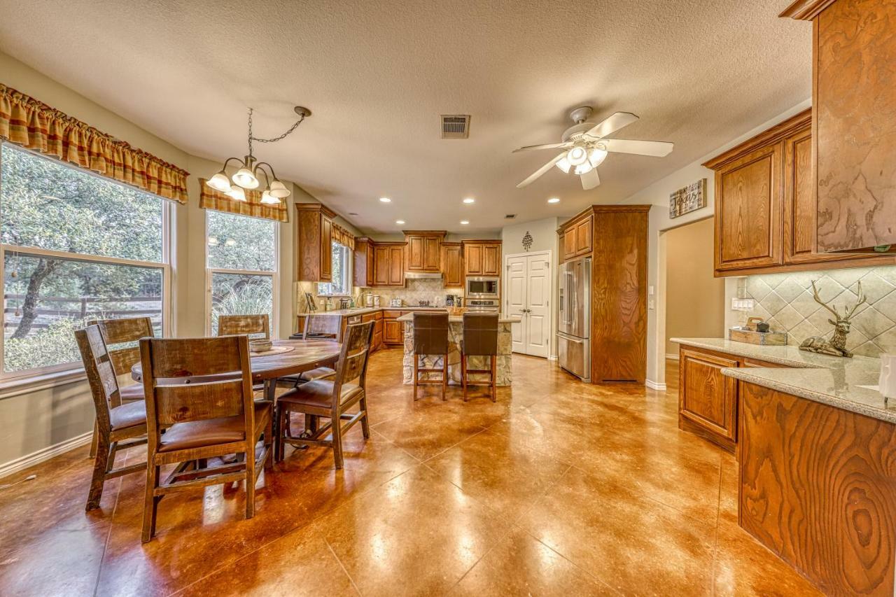 River Mountain Retreat Wimberley Εξωτερικό φωτογραφία