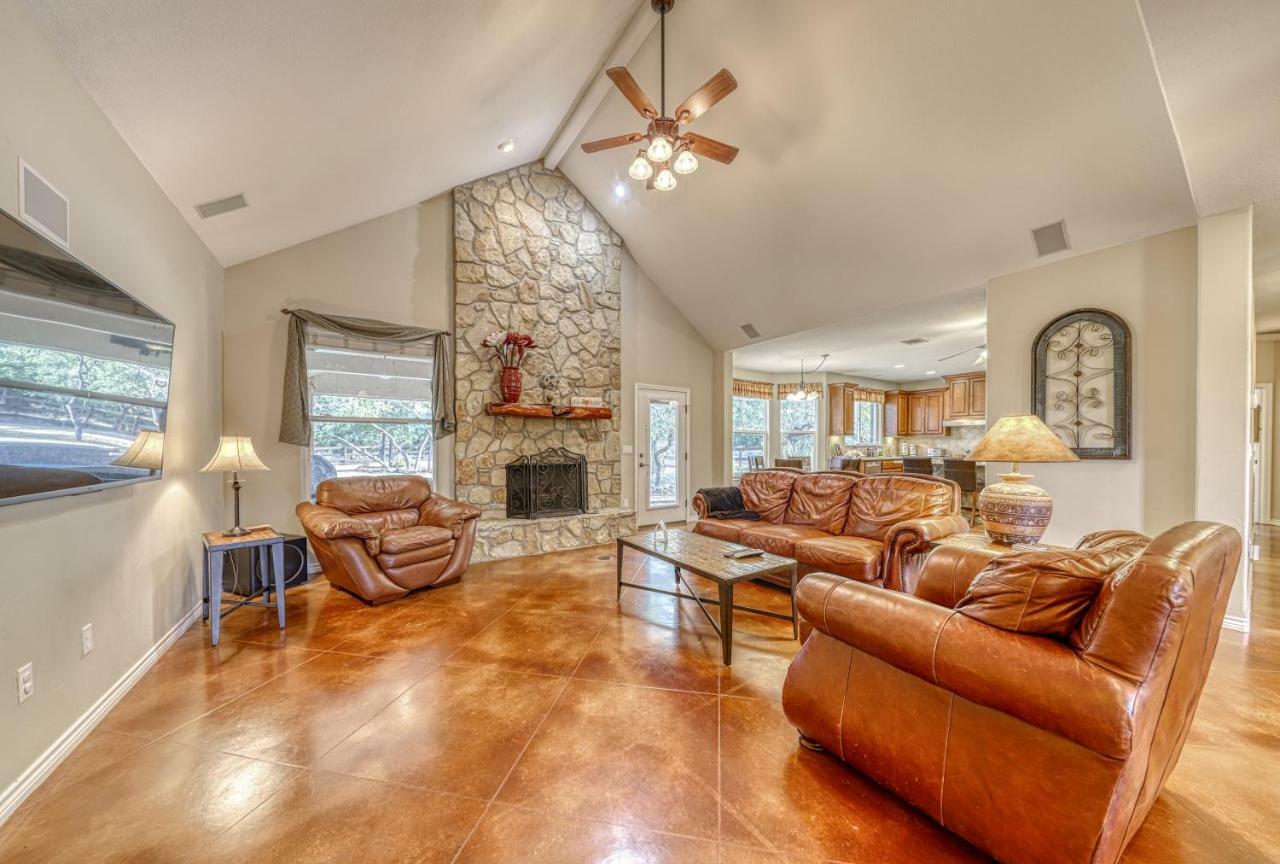 River Mountain Retreat Wimberley Εξωτερικό φωτογραφία